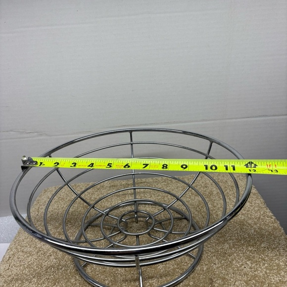 Contemporary Heavy Chrome 12” Wire Fruit Bread Vegetable Kitchen Basket Decor - Picture 4 of 5